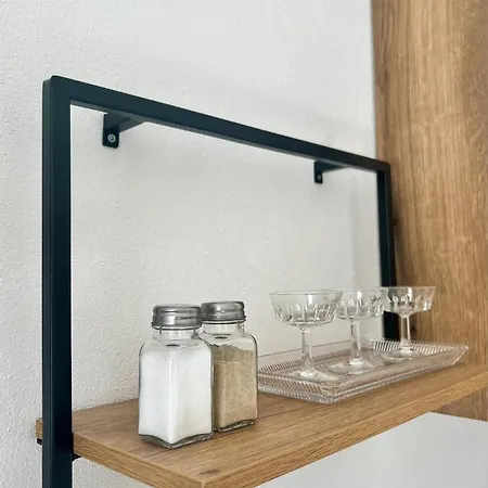 Klein & Fein Апартаменты *