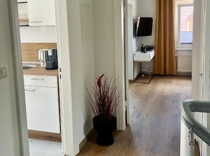 Klein & Fein Апартаменты Гюстров