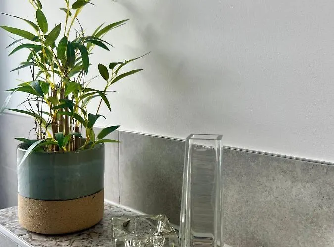 Klein & Fein Апартаменты Гюстров